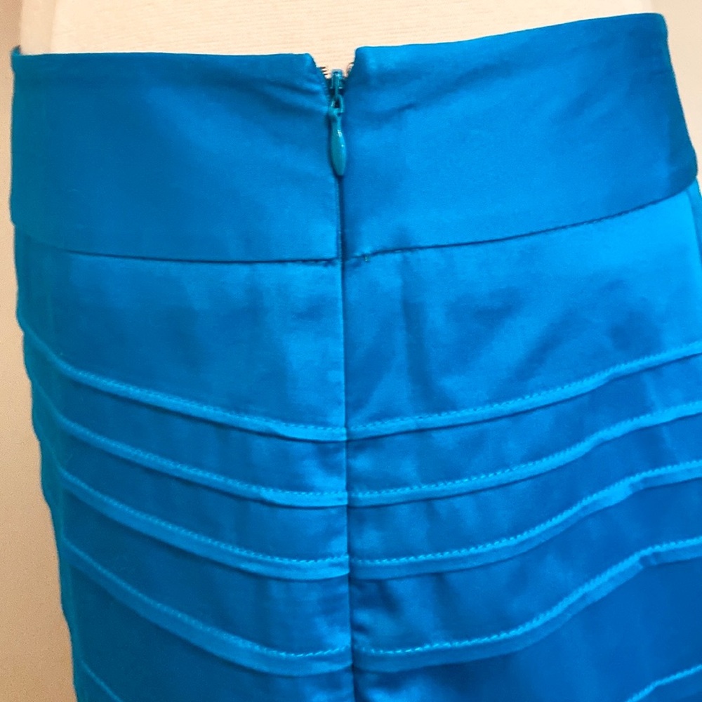 Rafaella Turquoise Blue Tiered Business Casual Stretch Lined Skirt Size 12 - Picture 5 of 10